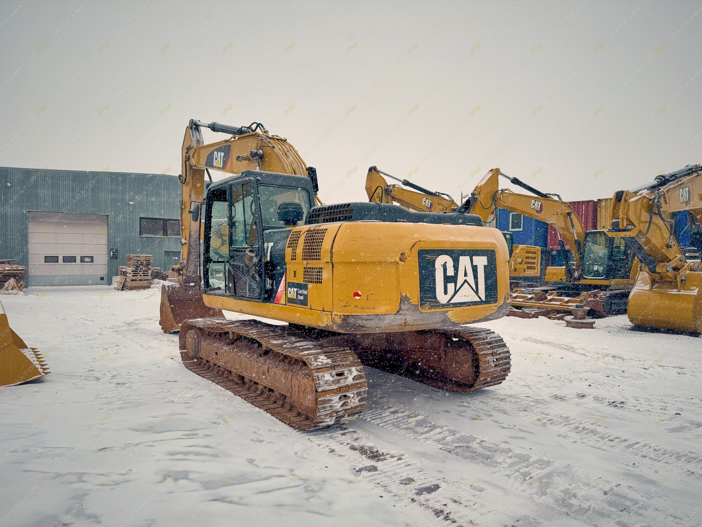 Caterpillar 320D2 L [3]