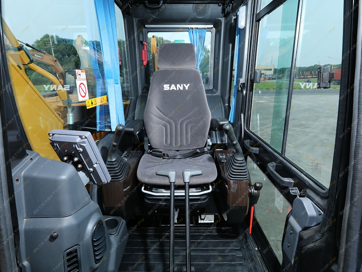 Sany SY135C [8]