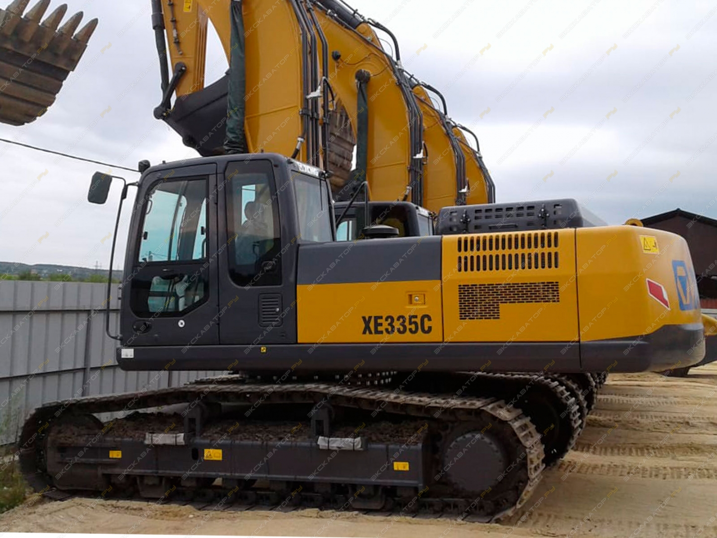 XCMG XE335C [6]
