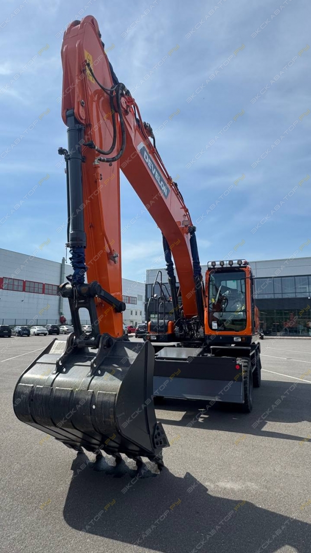 Develon DX210W-7B Doosan [9]