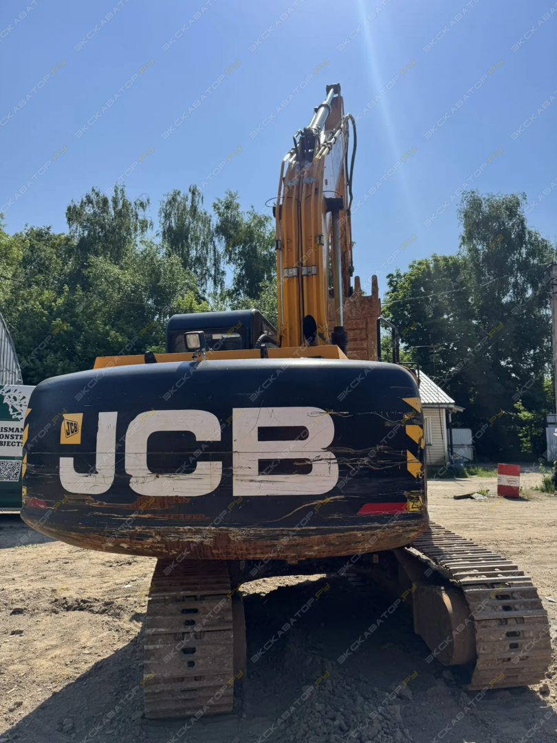 JCB JS 205NLC [3]