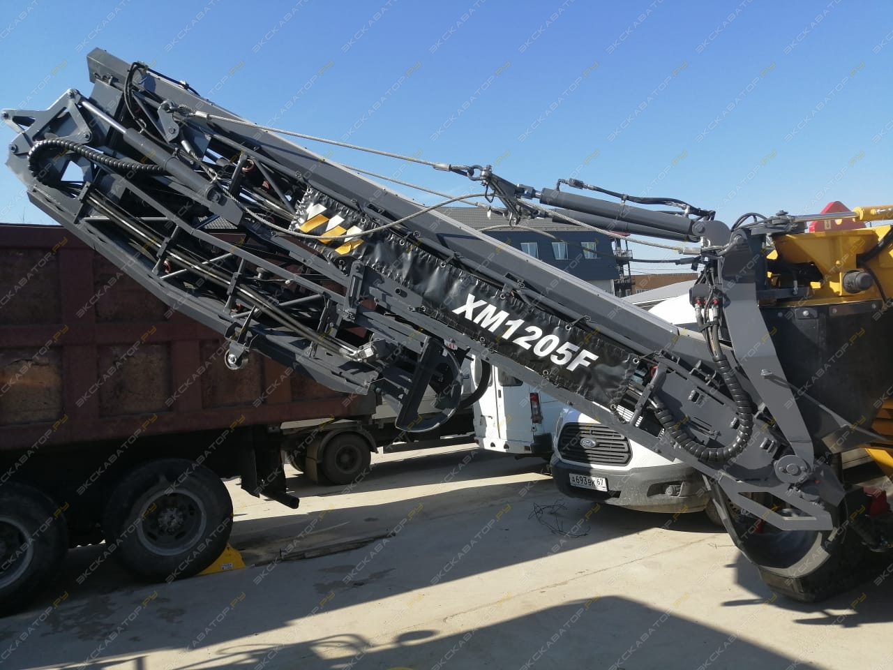 XCMG XM1205F [4]