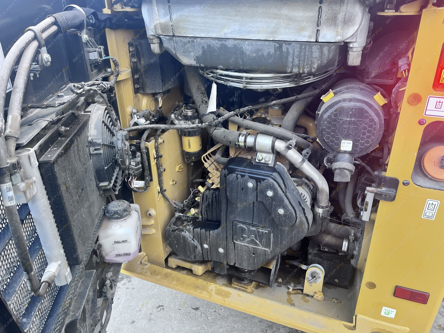 Caterpillar 232D [5]