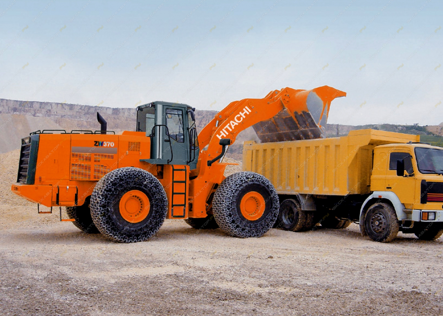 Hitachi ZW 370-G [1]