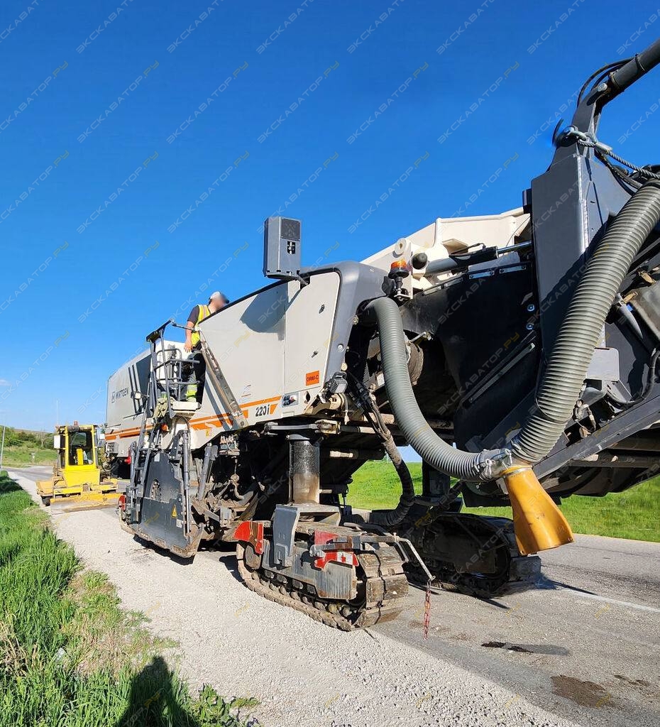 Wirtgen W 220 [3]