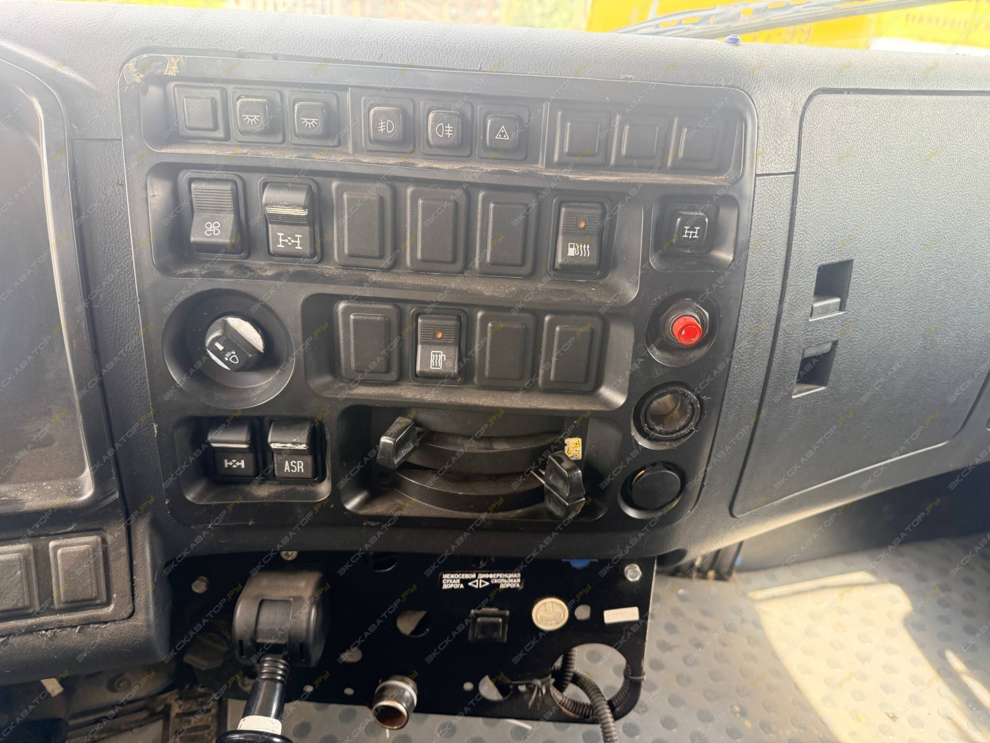 HKTC HLC-8016 [7]