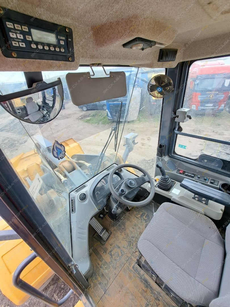 XCMG ZL50GN [6]