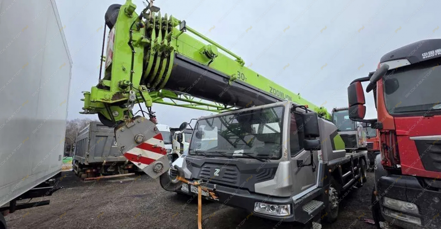Zoomlion ZTC300V [1]