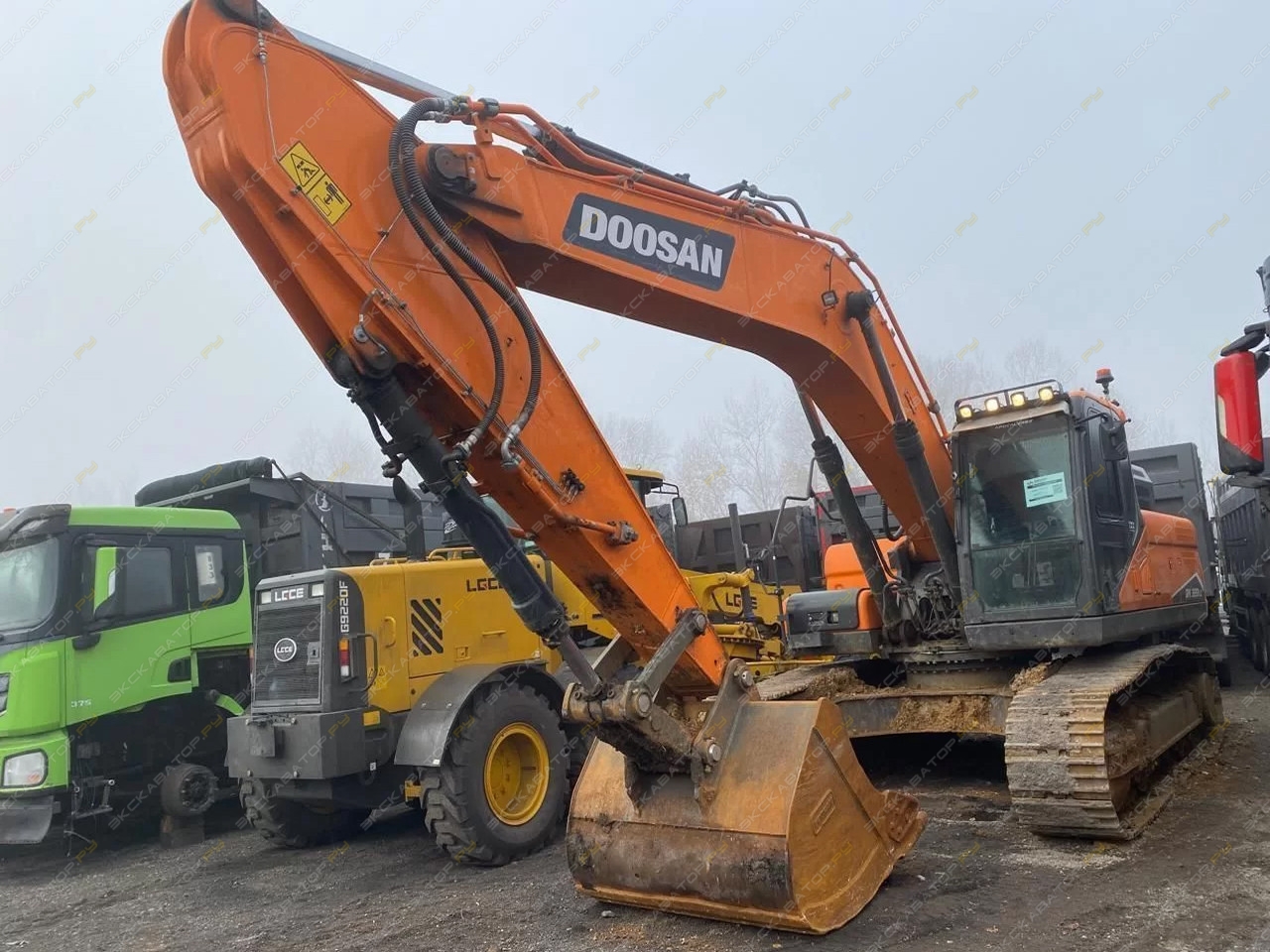 Doosan DX320LC-7M [1]