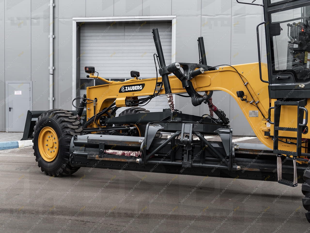 Zauberg GR-240C [7]