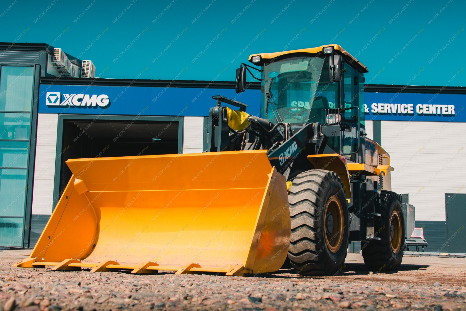 XCMG LW330RU [1]