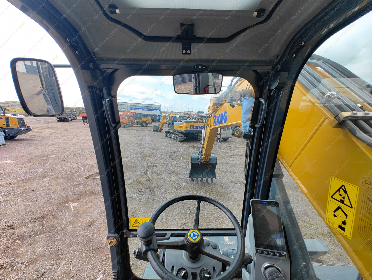 XCMG XE150WD [6]