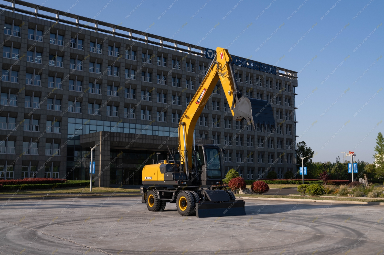 XCMG XE180WD [4]