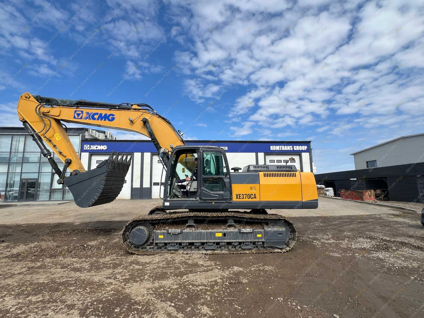 XCMG XE370CA [3]