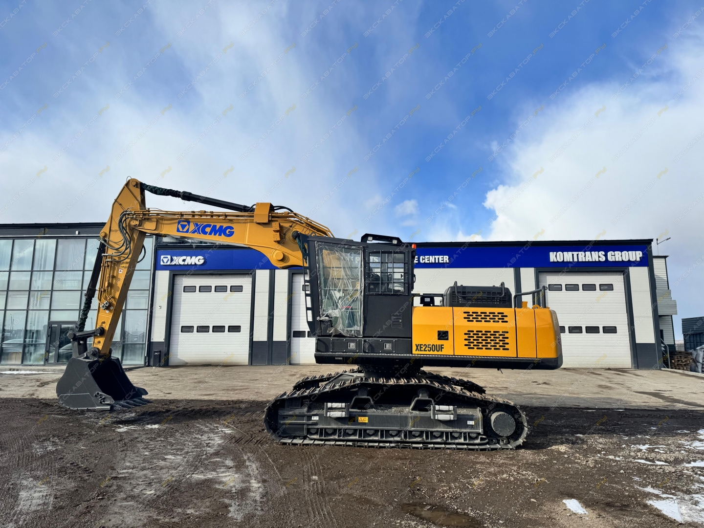 XCMG XE250UF [4]