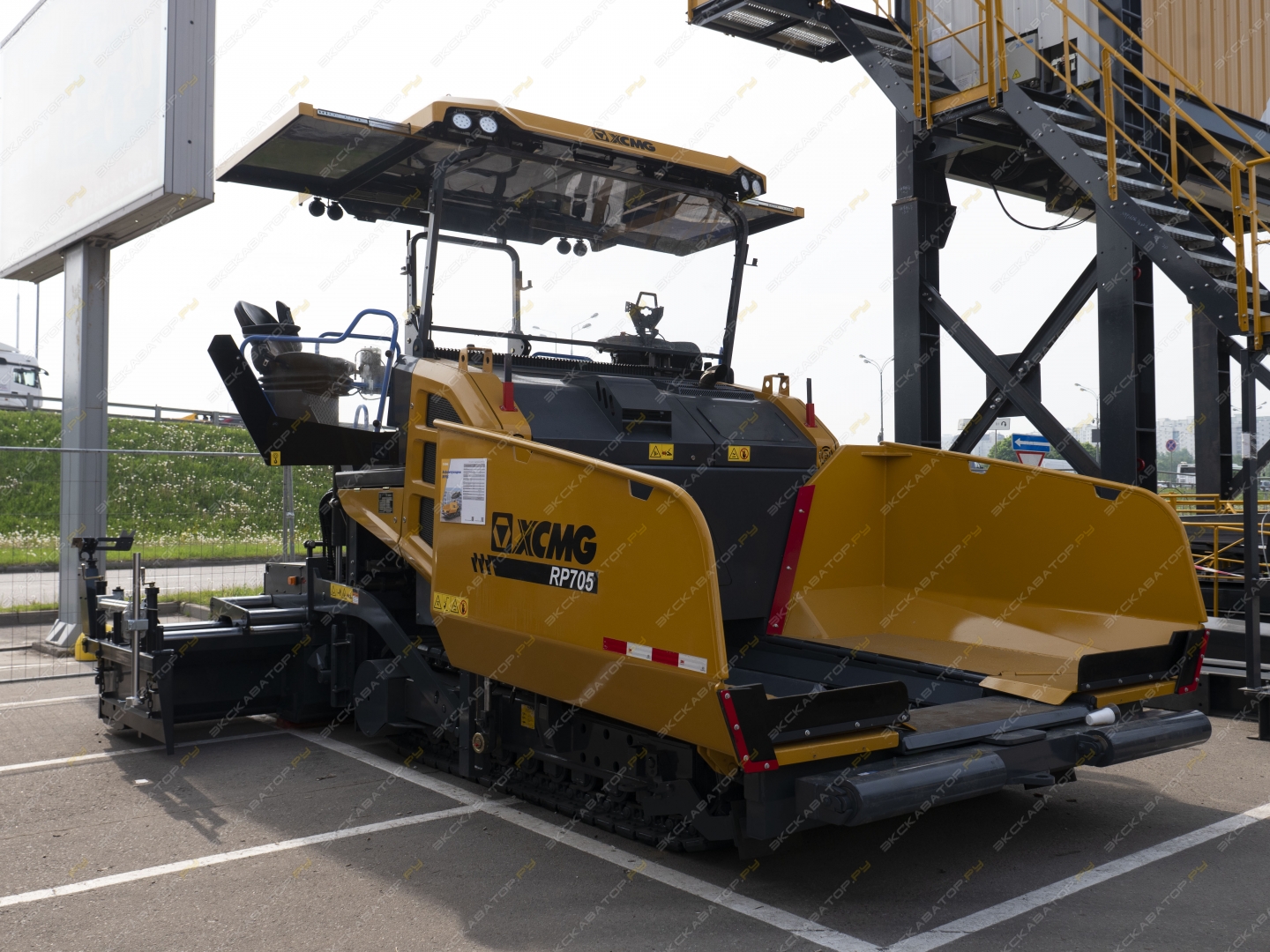 XCMG RP705 [2]