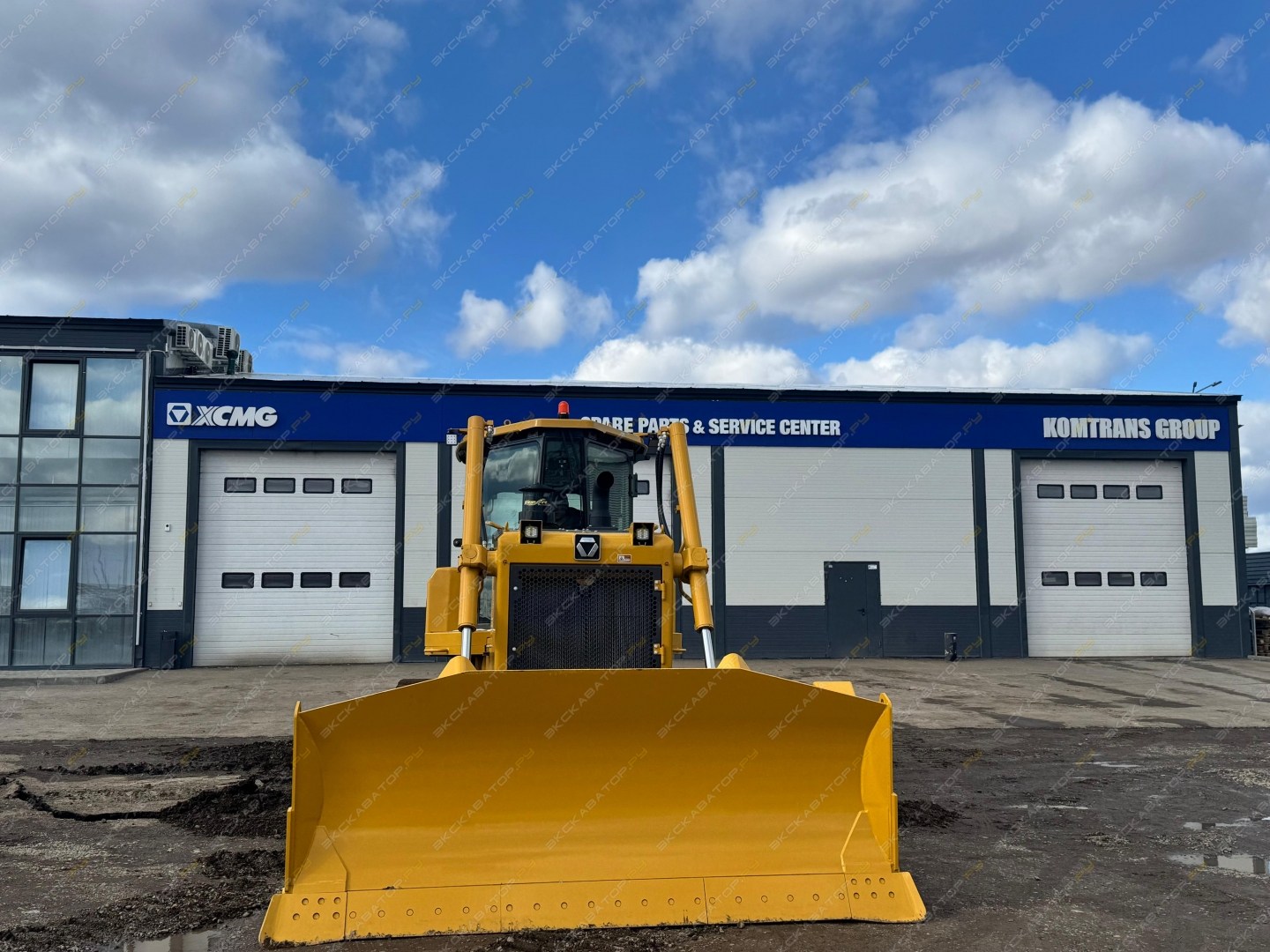 XCMG D260 [1]