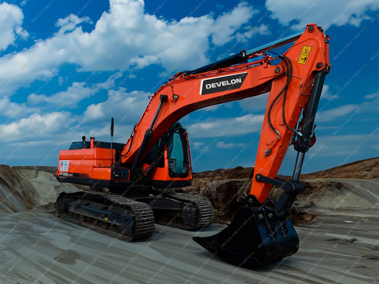 Doosan DX225NLCA [5]