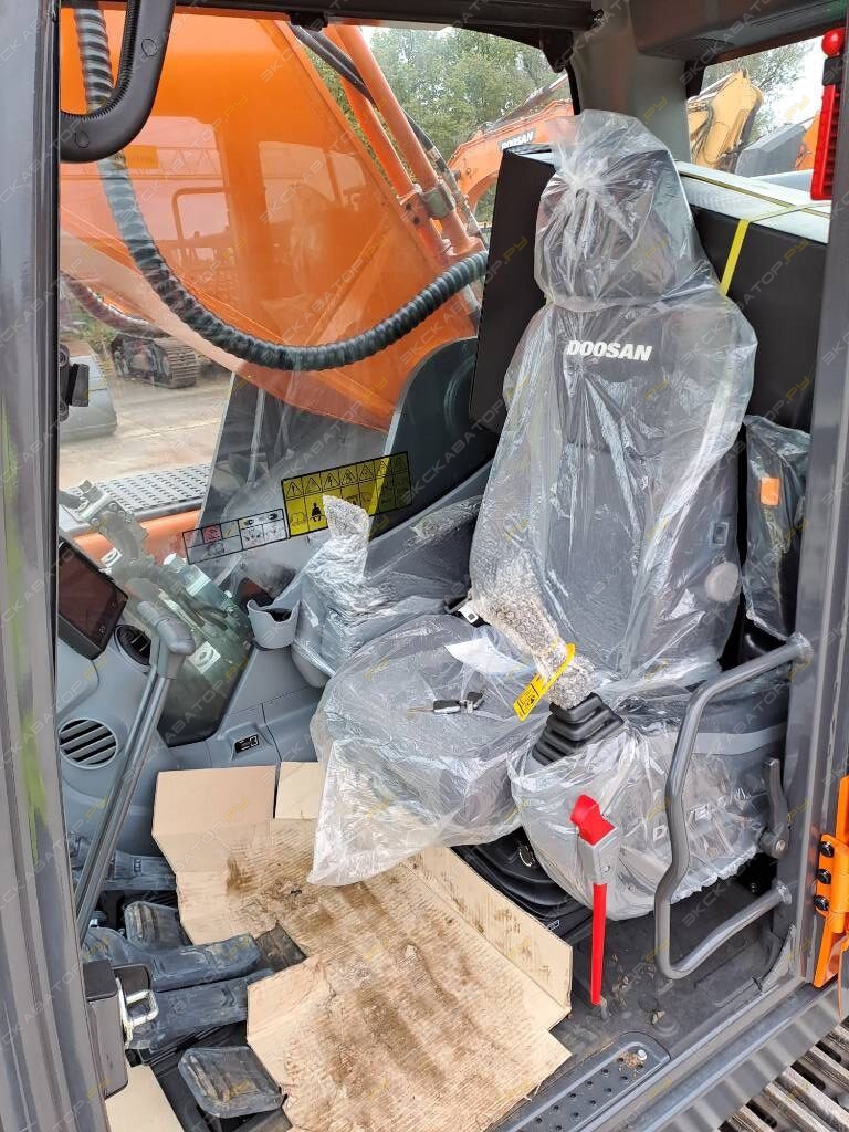 Develon DX530LC-7B Doosan [8]