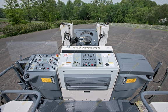 Wirtgen SP 25 [3]