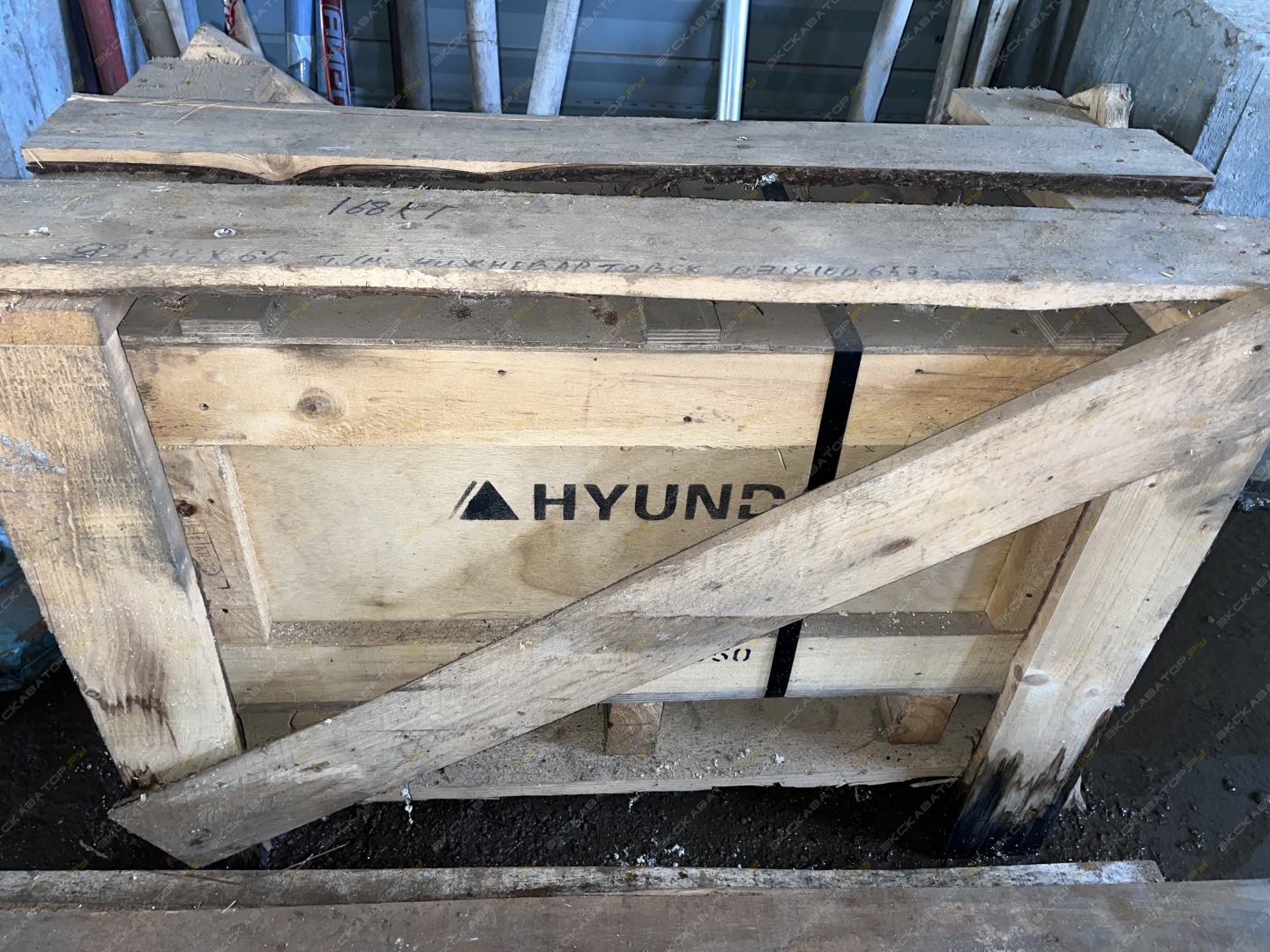 Hyundai R 260LC-9S [3]