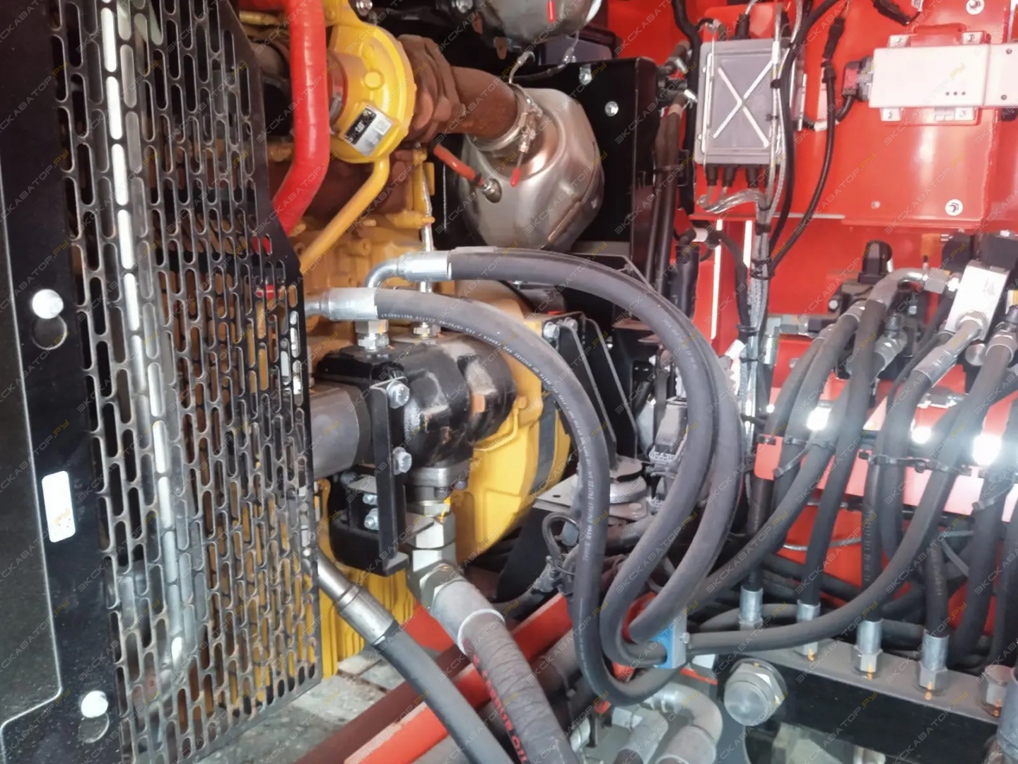 Terex-Finlay 684 - 2 Deck [7]