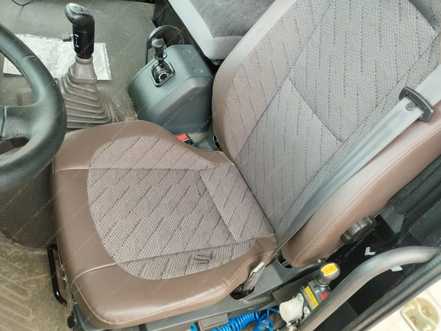 Foton Auman TX BJ3253DLPJE-RA [7]