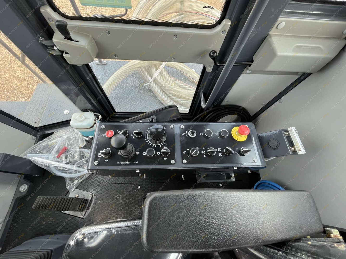 XCMG XLZ2303S [11]