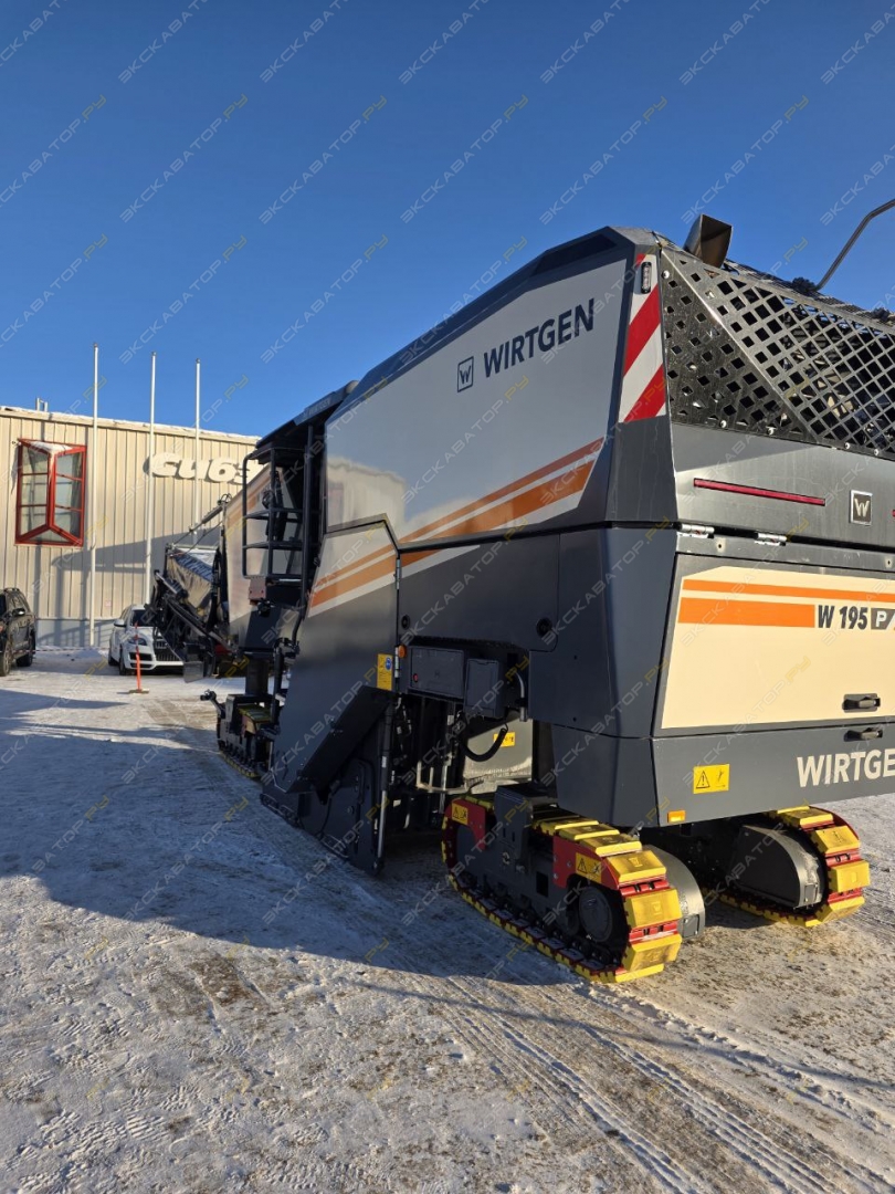 Wirtgen W 200 F [1]