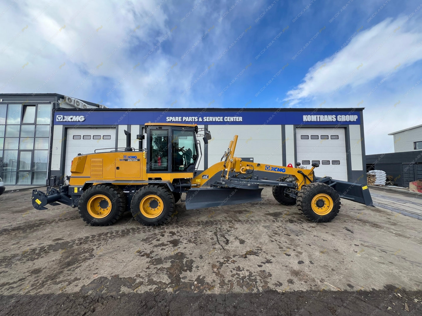 XCMG GR2153A [1]