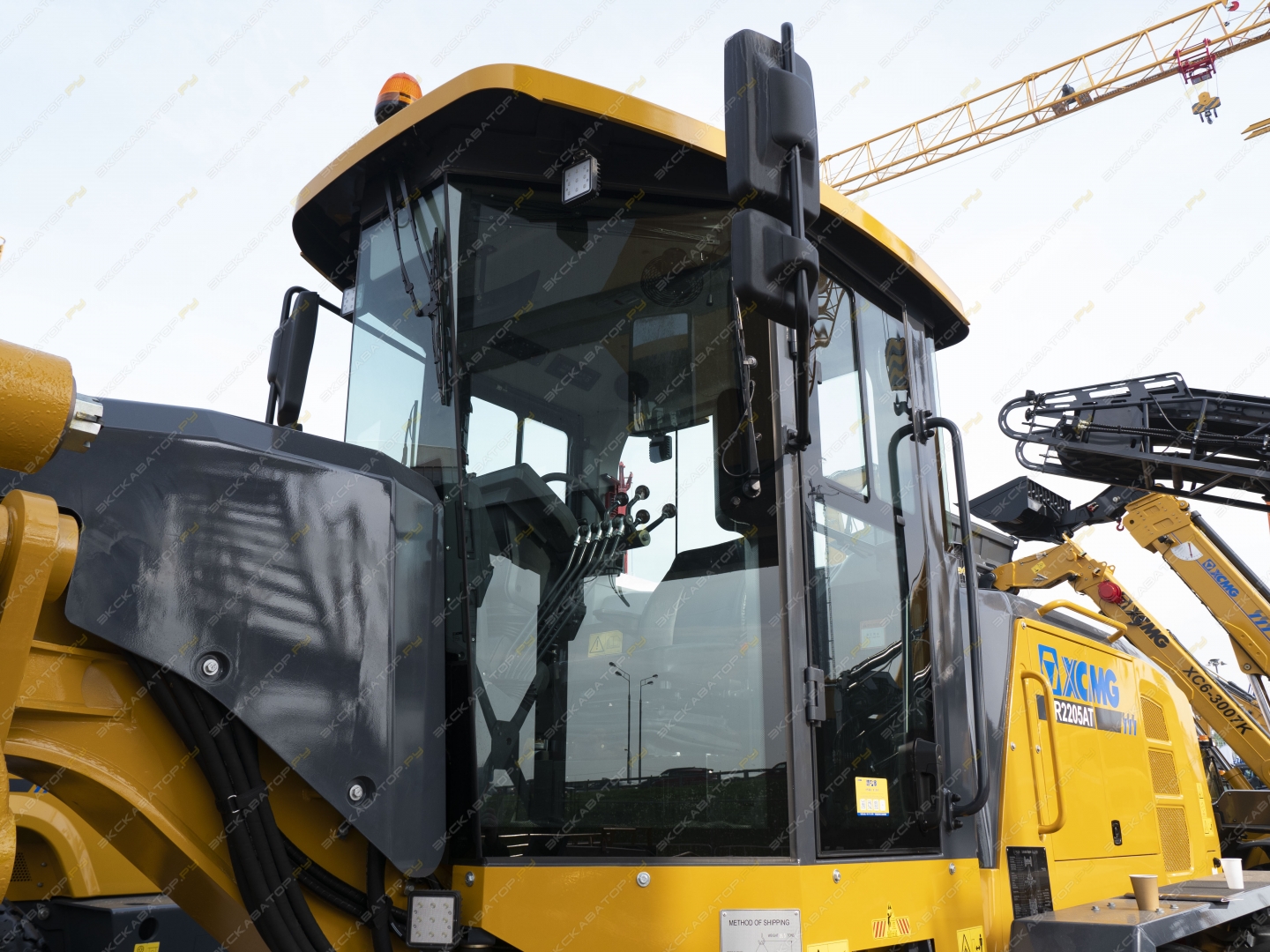 XCMG GR2205AT [10]