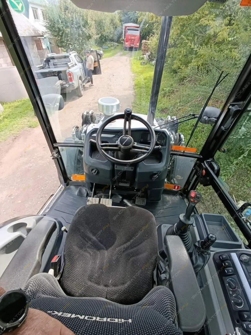 Hidromek HMK 102B [14]