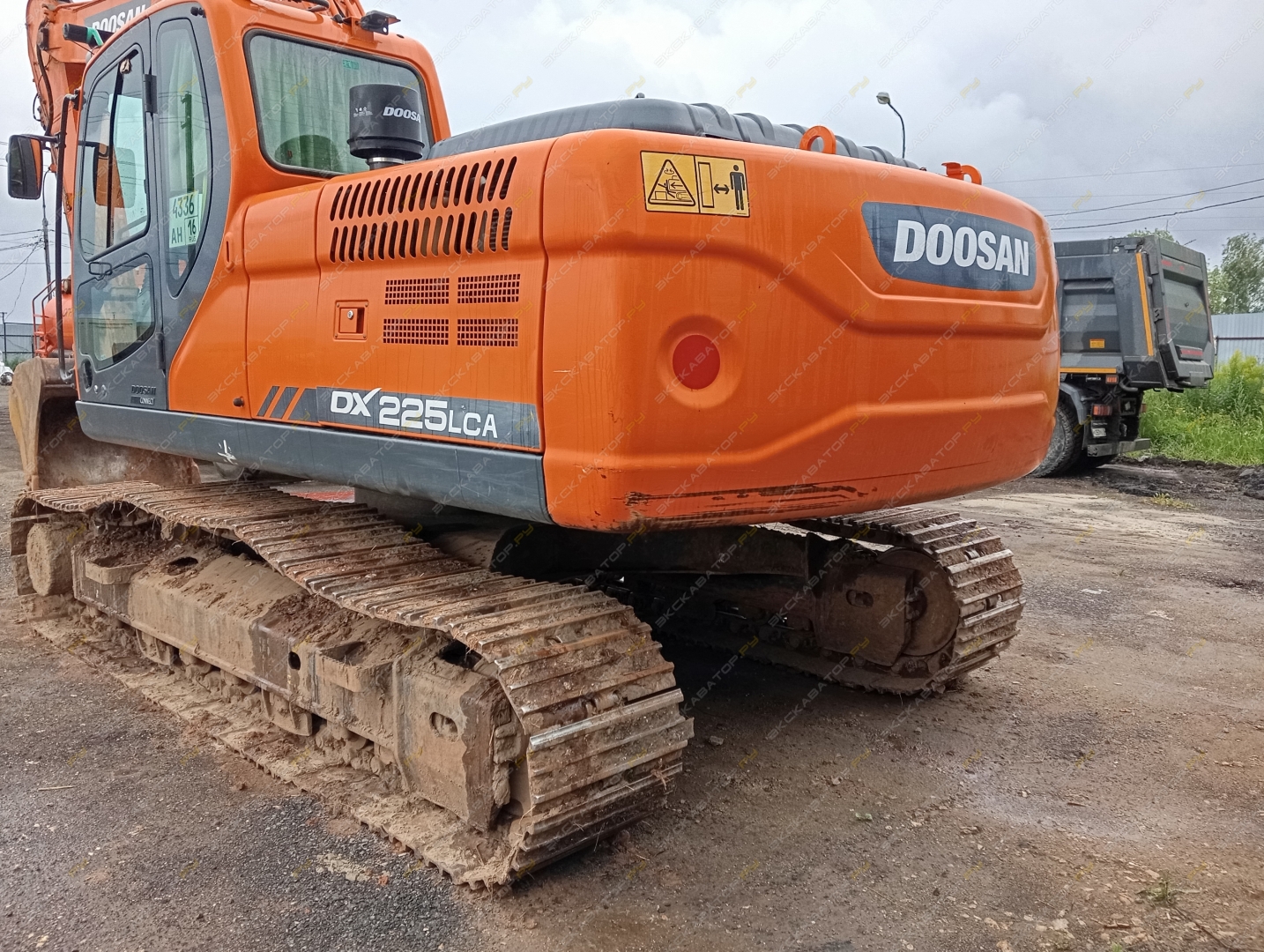 Daewoo DX225LC [2]