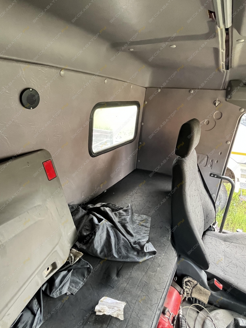 65201-7080-49 (B5) [8]