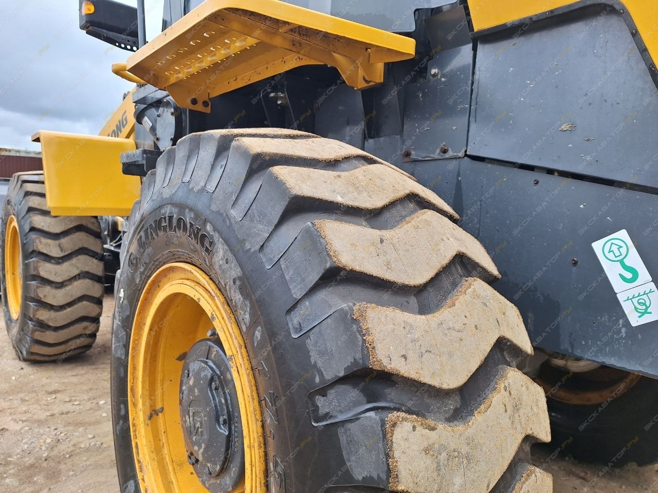 LiuGong 835H [10]