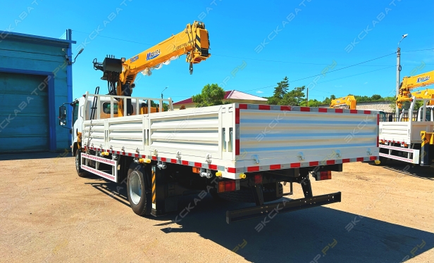 Isuzu Elf [5]
