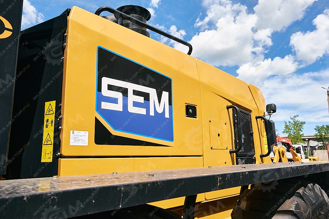 SEM 922F AWD [10]
