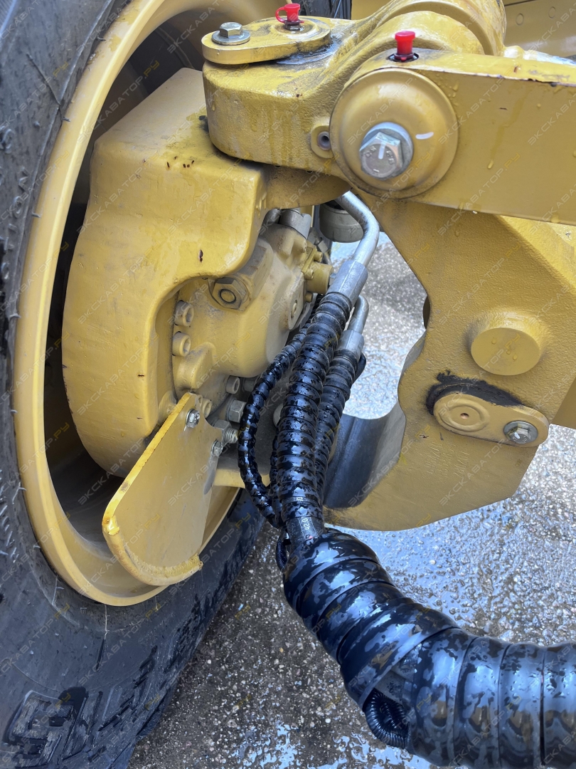 SEM 922AWD [11]