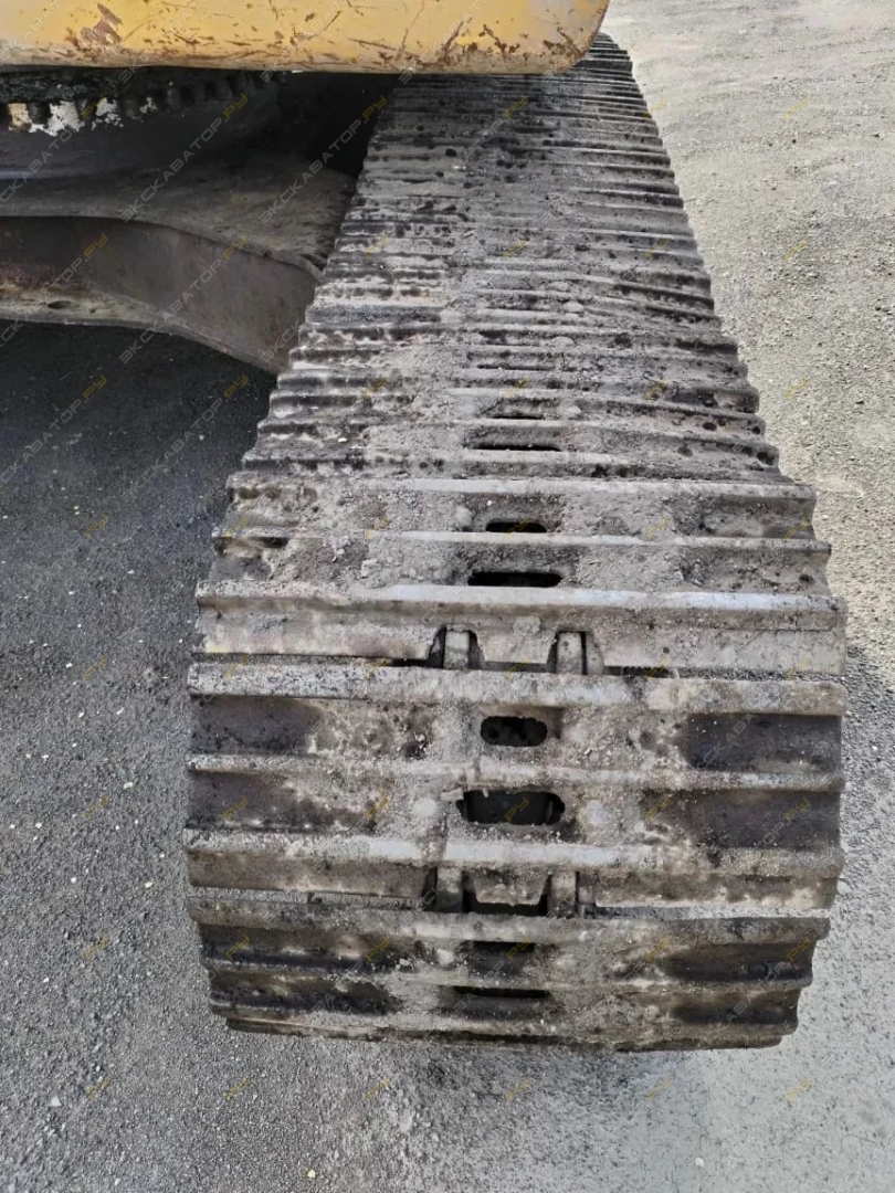 Caterpillar 320D L [8]