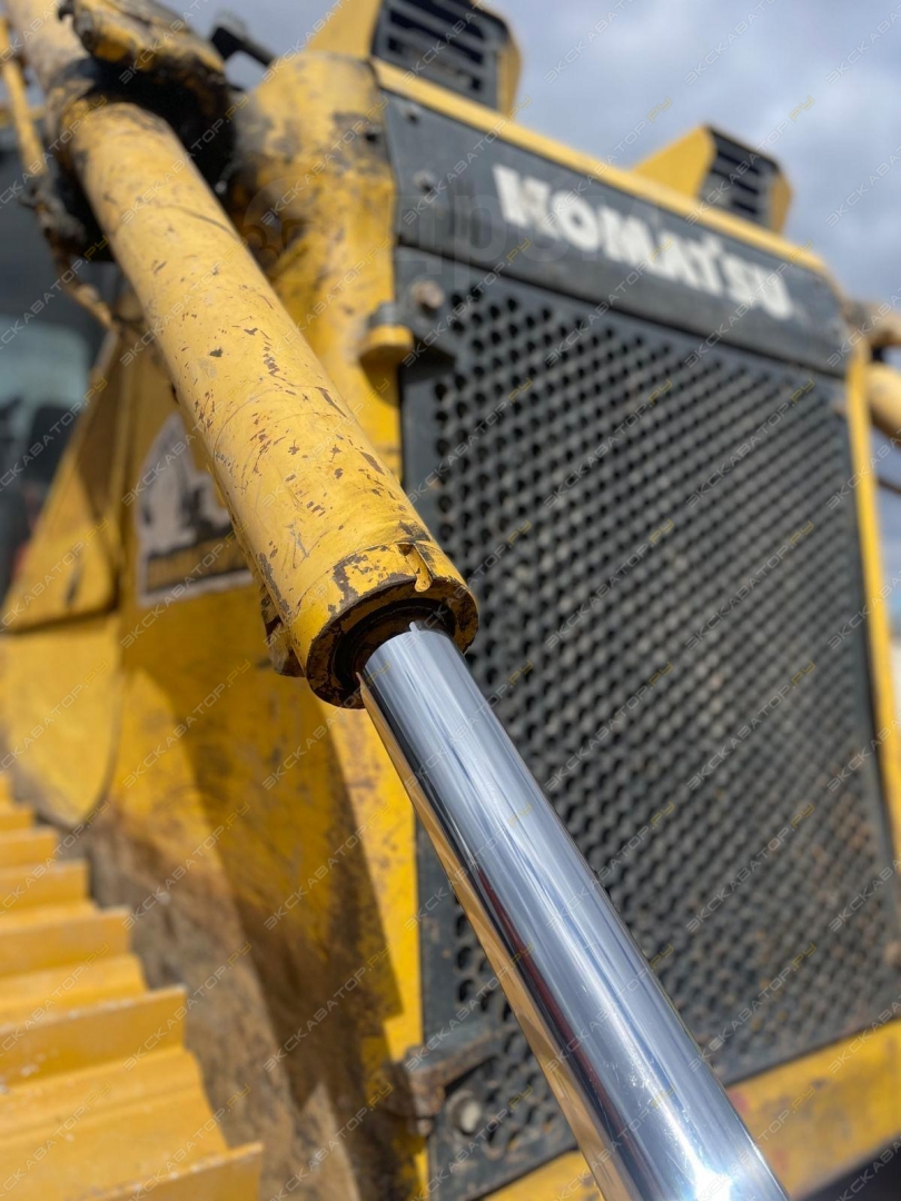 Komatsu D65PX-16 [8]