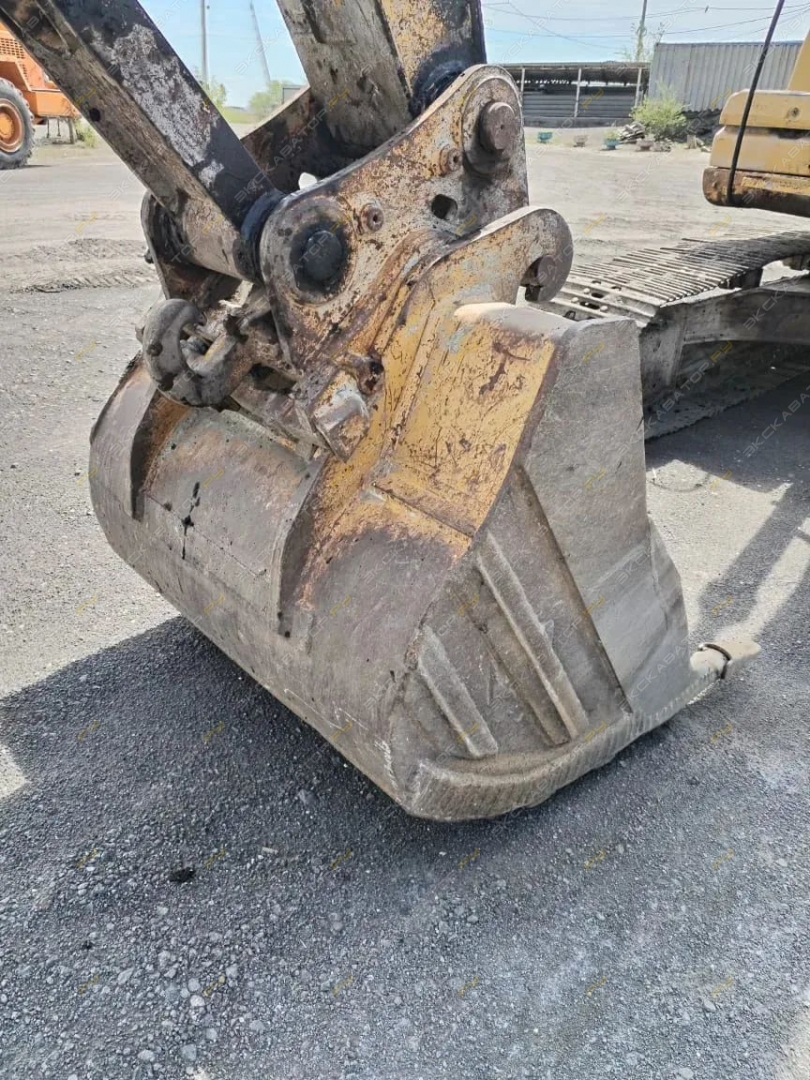 Caterpillar 320D L [2]