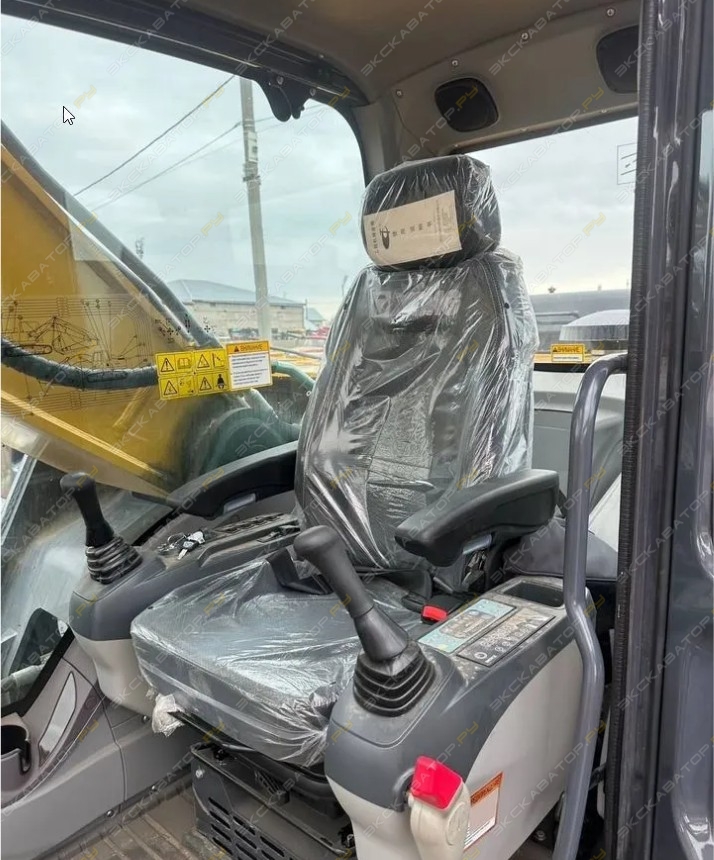 XCMG XE335C [3]