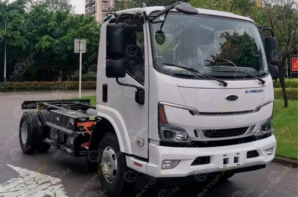 Isuzu Elf [0]