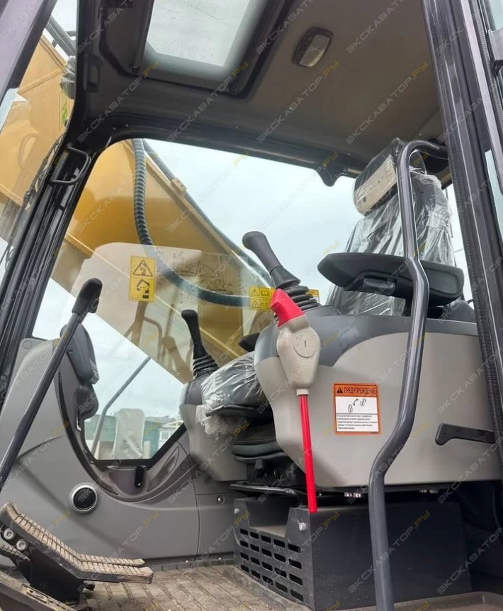 XCMG XE335C [5]