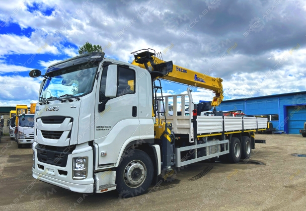 Isuzu Giga [0]