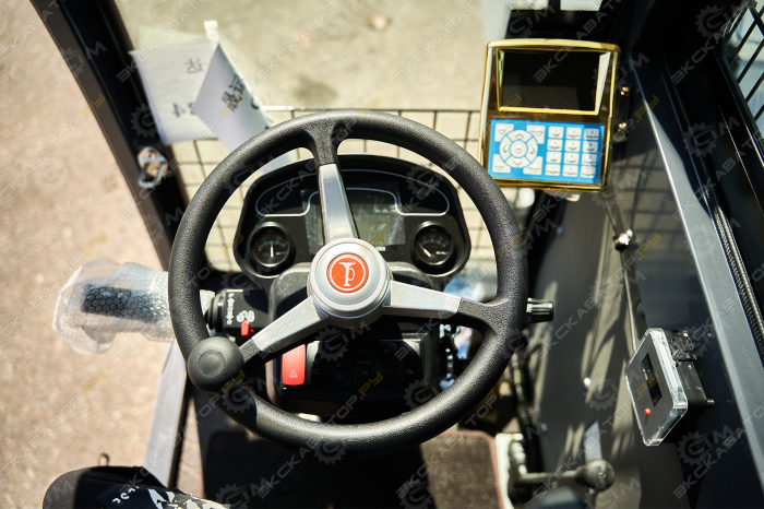 Yugong SDM5500 [13]