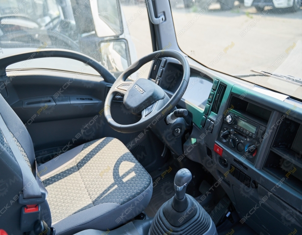 Isuzu Elf [6]