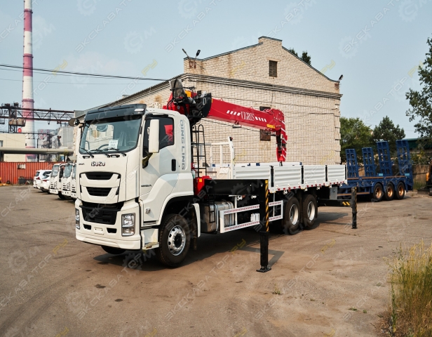 Isuzu Giga [16]
