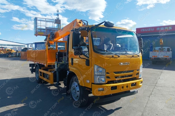 Isuzu Elf [2]