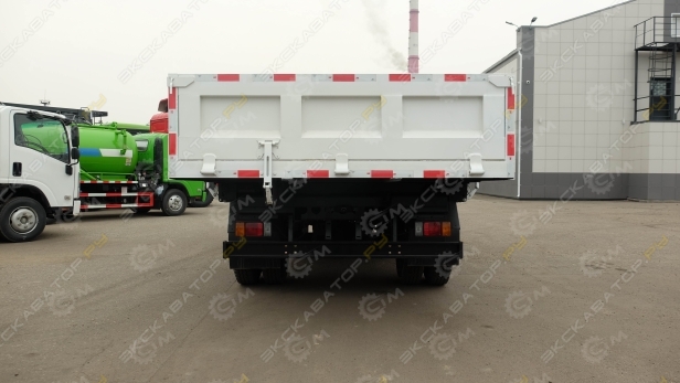 Isuzu Elf [4]